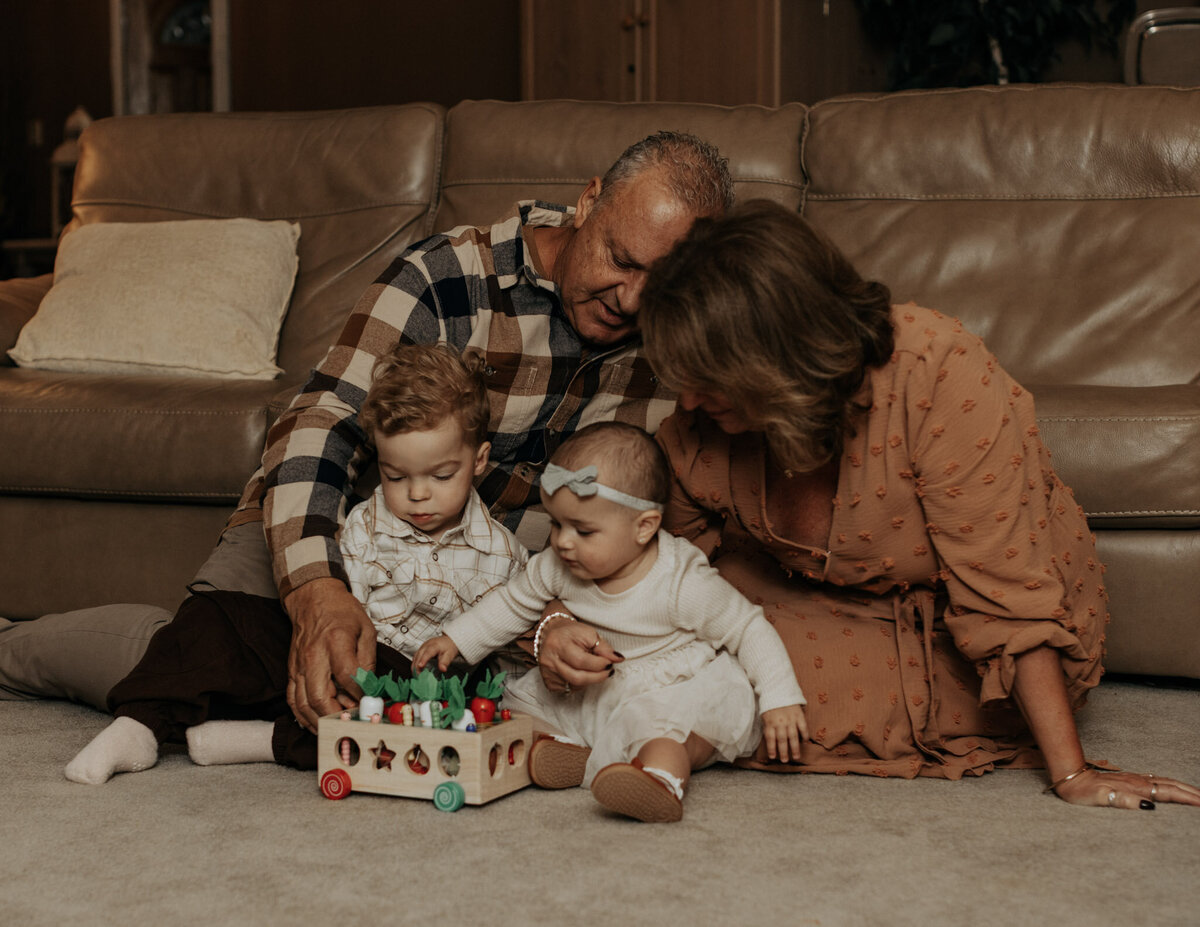 brighton-extended-family-photographer-anadalai-photography