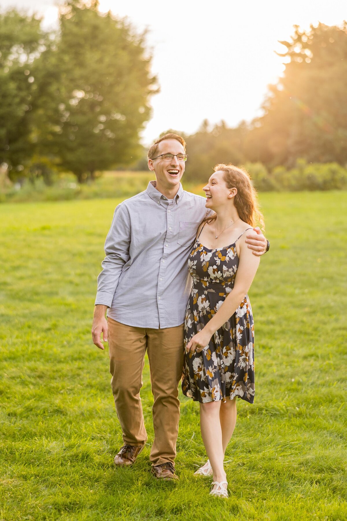 Chelmsford wedding photographer engagement photos at great brook state park carlisle