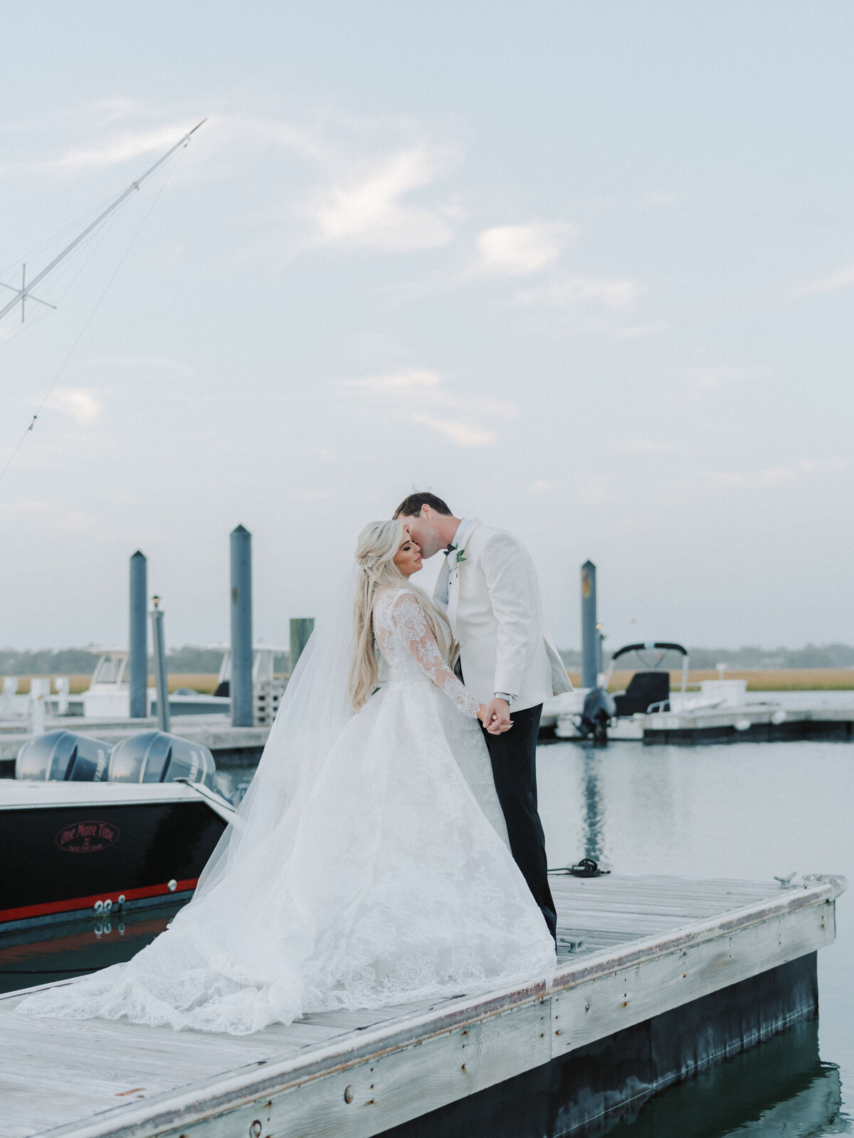 figure-eight-island-yacht-club-wedding-090