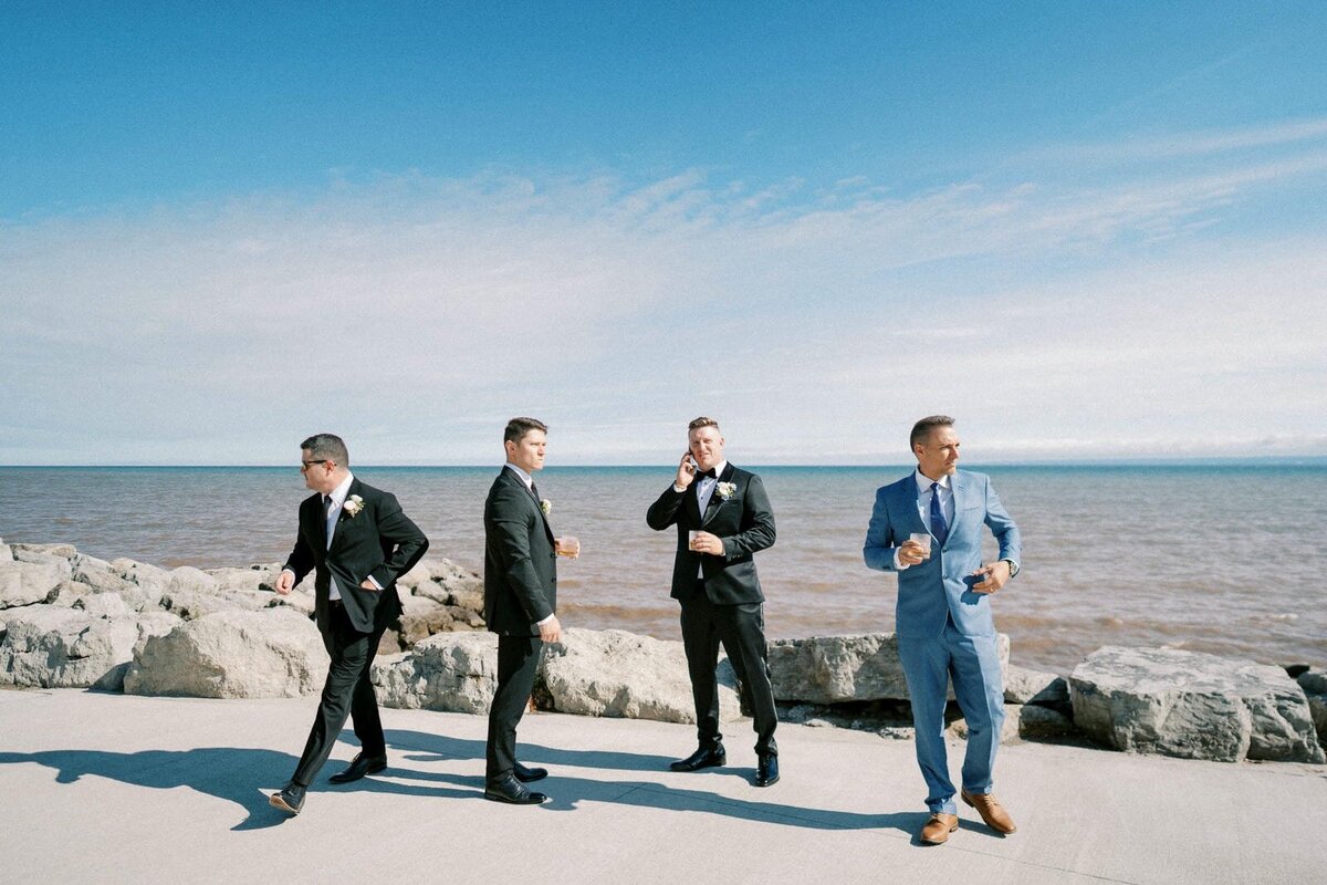 W9-Wedding-Photos-The-Pearle-Burlington-Lake-Ontario-Stephen-and-Oksana-2024-09-29-2500px-1064