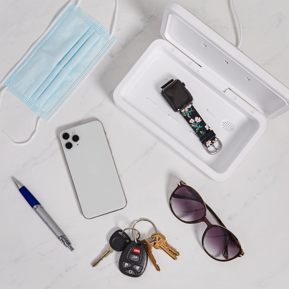 VanJacobs_UVPhoneSanitizer_011