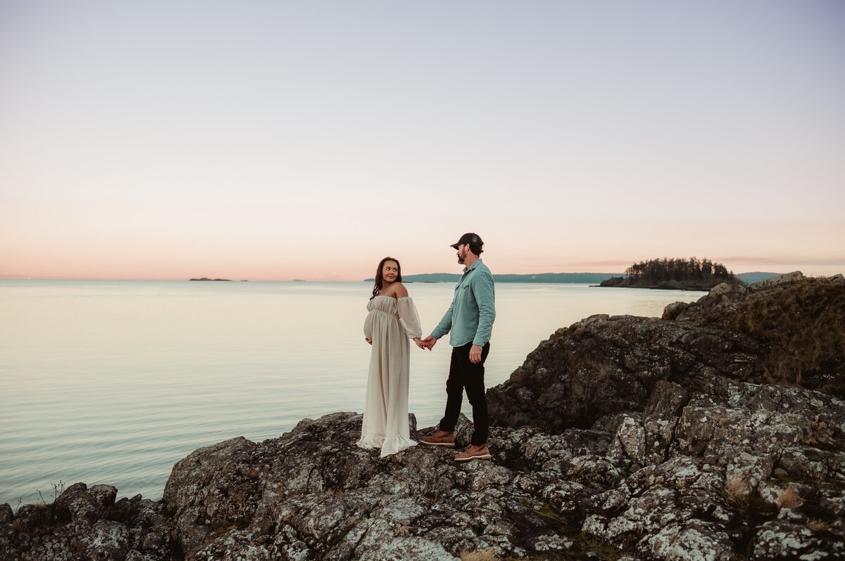 nanaimo-maternity-photography-couples-72