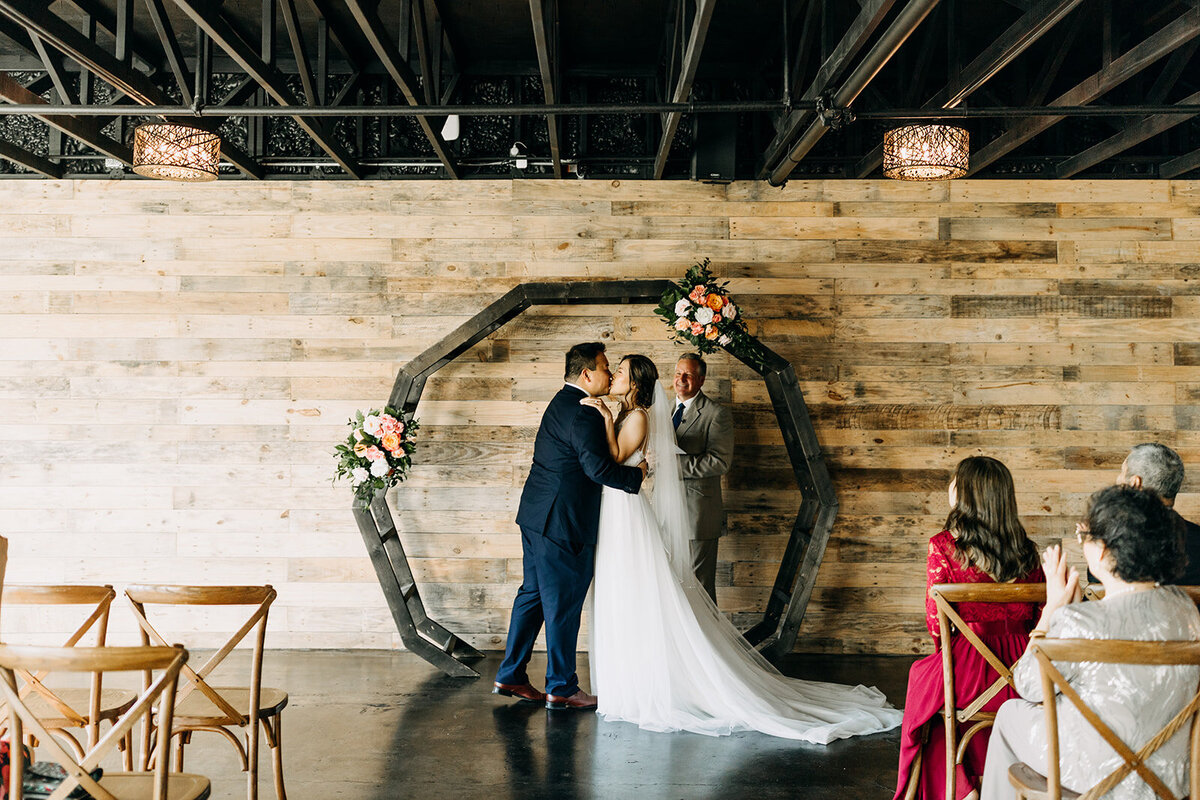 amber-mcwhorter-the-west-events-elope-in-florida-chantilly-chic-celebrations-9