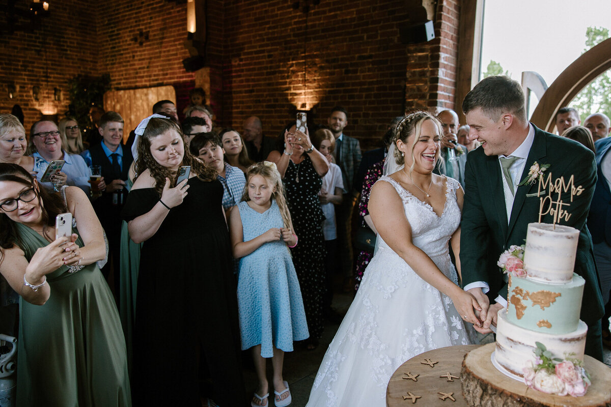 0617Sophie & Ross - Hazel Gap Barn - Dan Tomkins Photography-1