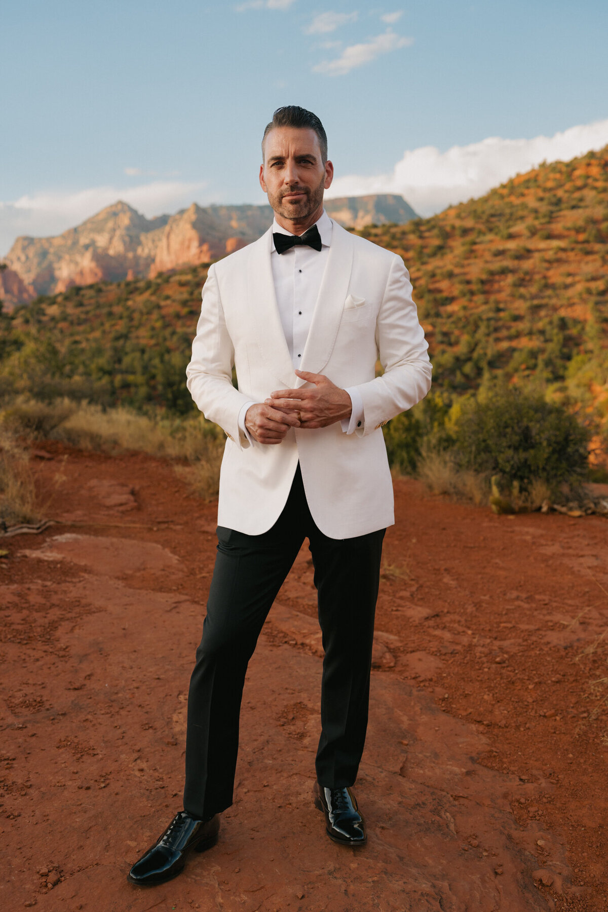 Sarah Folkers Photo Sedona Elopement Micro Wedding-10