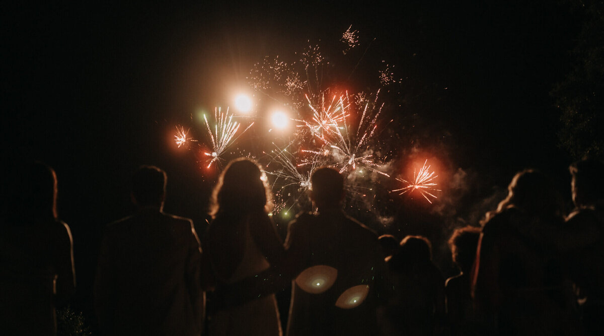 Exclusive-Wedding-photographer-in-Tuscany-for-intimate-weddings-Roberto-Panciatici-Photography310-2048x1139