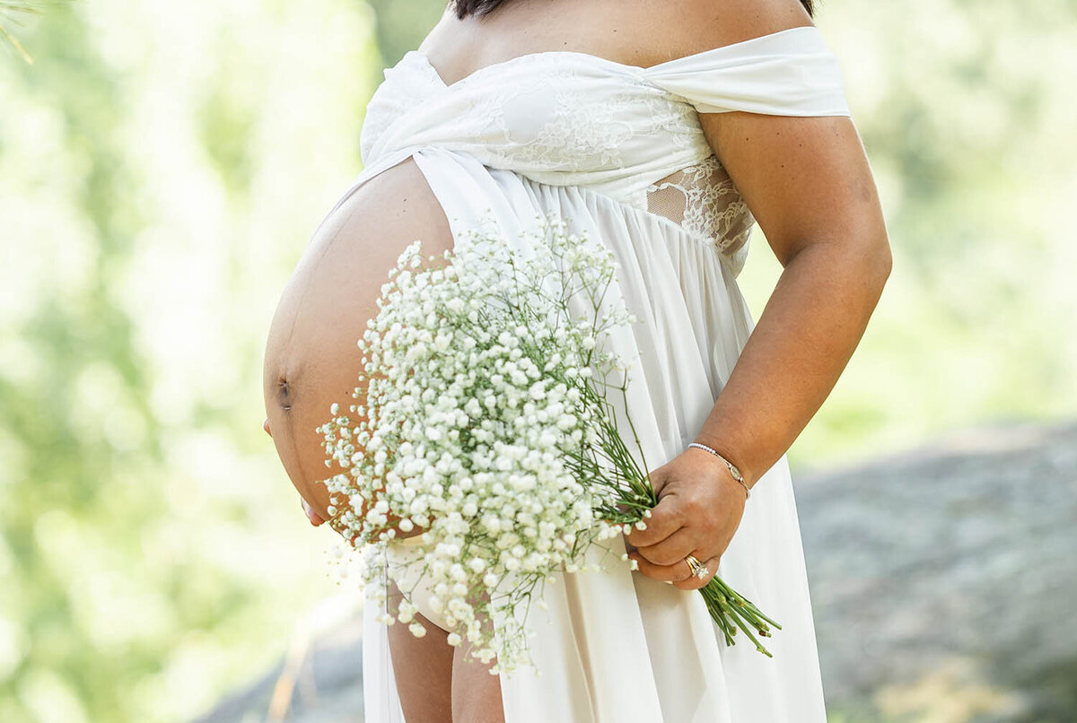 Close up of baby bump
