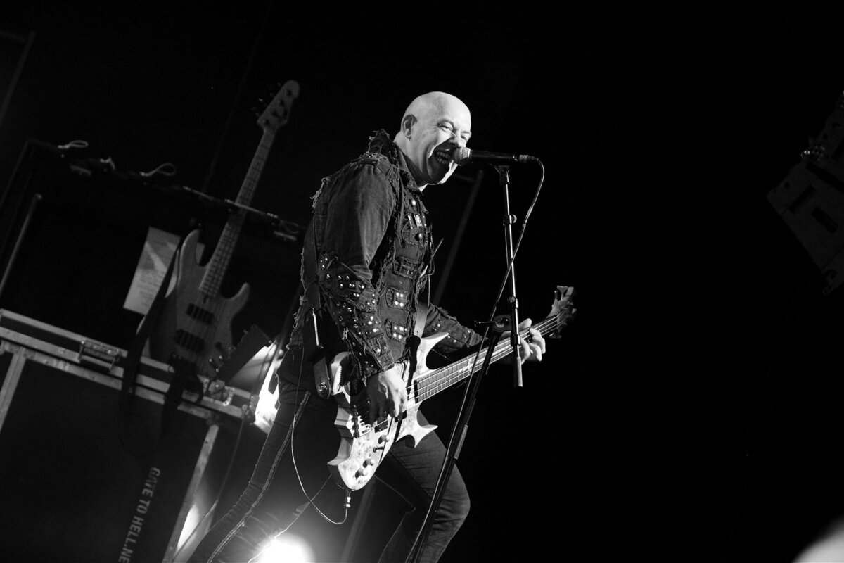 Bart Van der Moeren - BackOnFront - 101 - Mpire Of Evil