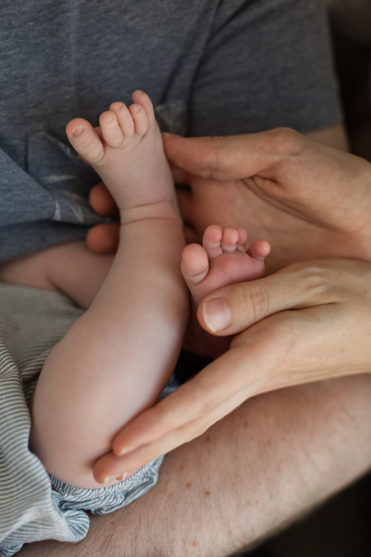 Home-Story-Natuerliche-Babyfotos-Aargau-Zuerich-Newbornfotos-Neugeborenenfotos-3
