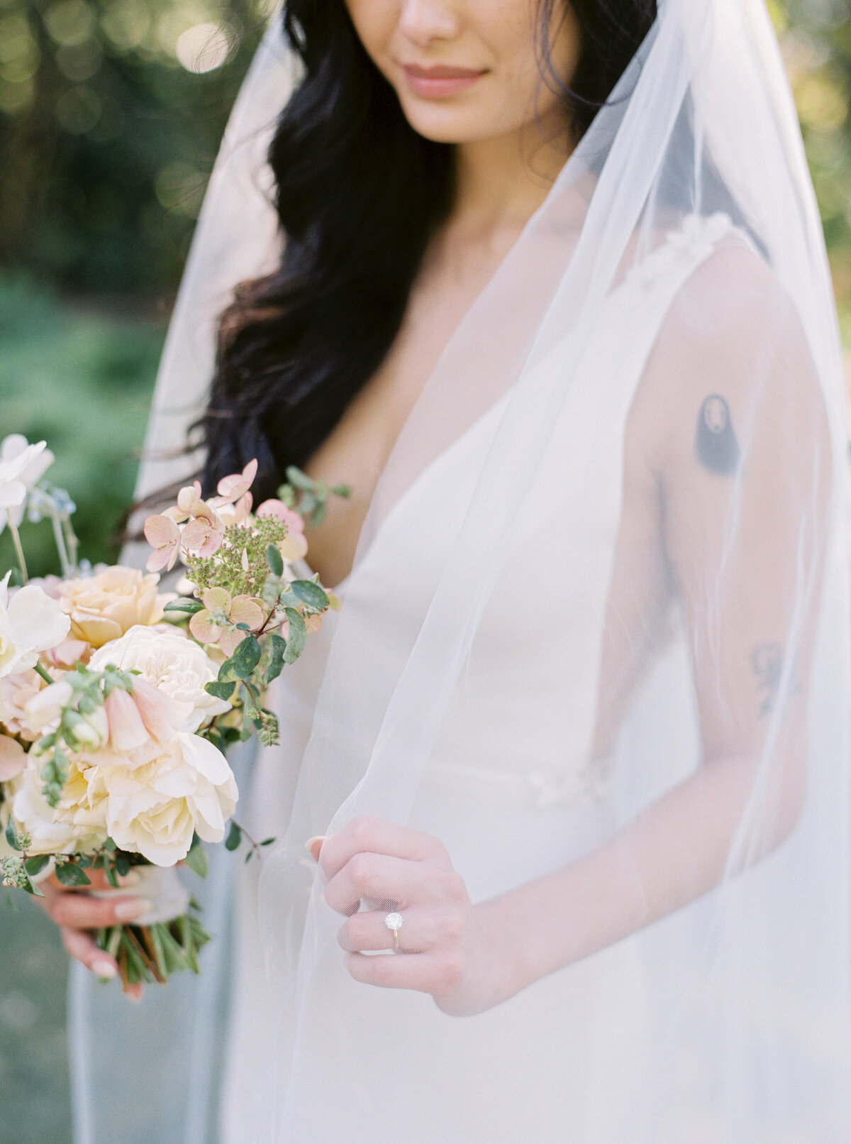 griffin-house-wedding-in-hood-river-oregon-by-the-tenneys-photographers-15