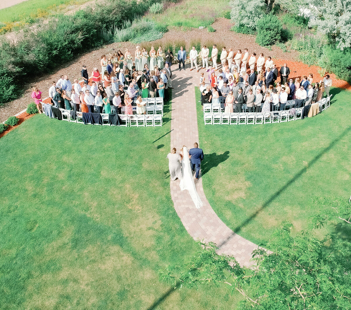MorganandJoeSneakPeaksWedding-025
