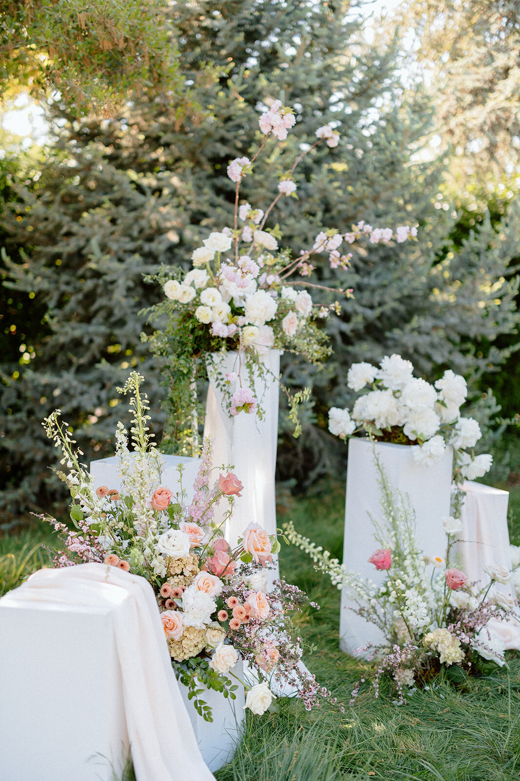Multilevel arrangement | Bella Fleur