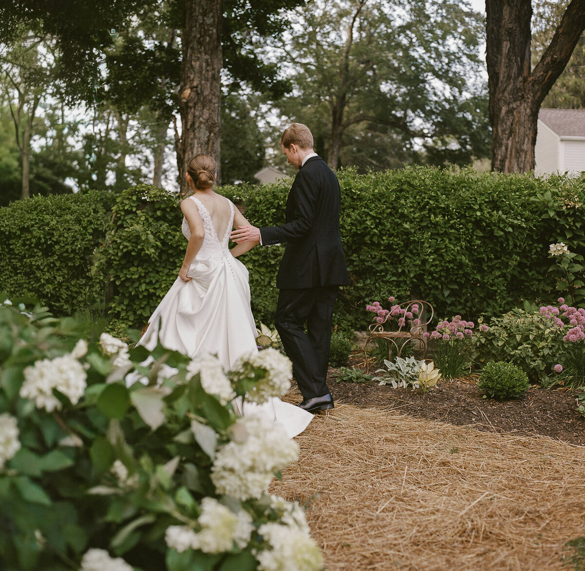 Annalise & Jonathan Tented Private Residence Connecticut Wedding-38
