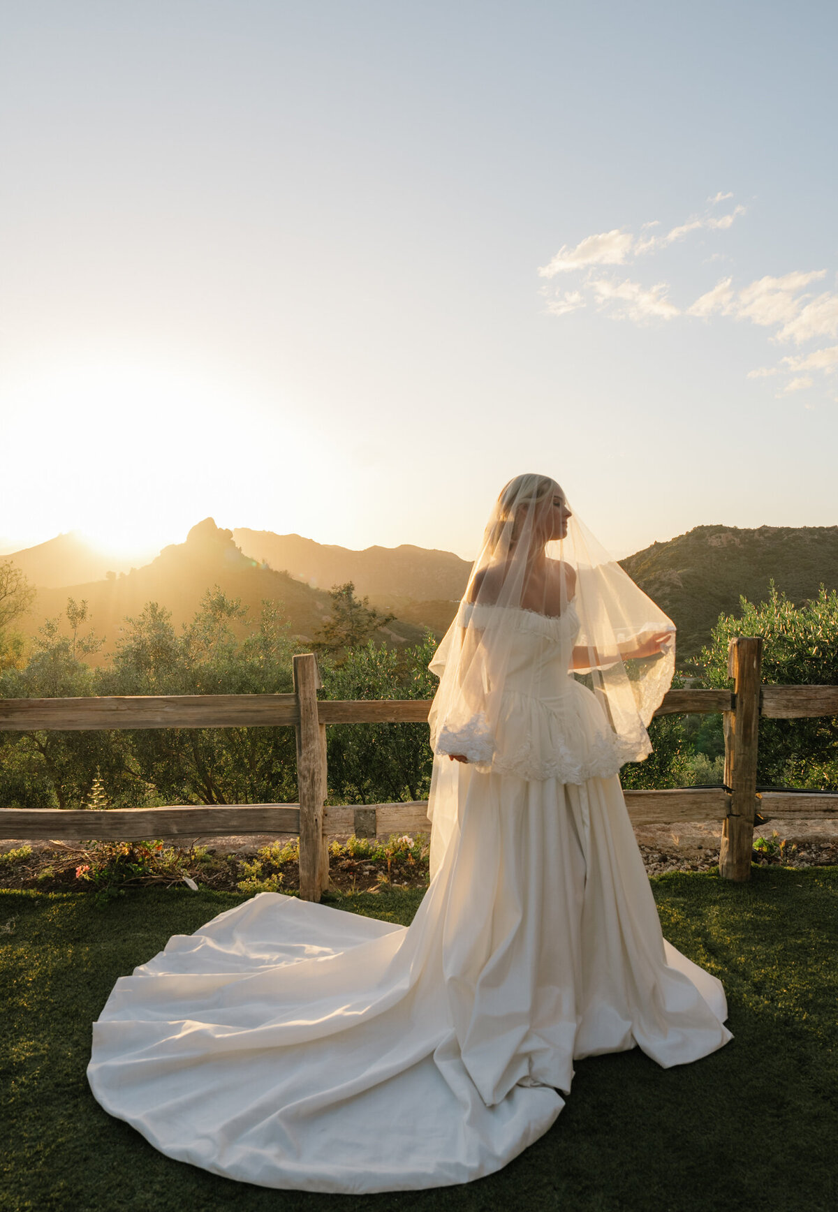 Editorial Bride in Malibu, CA (2 of 1)