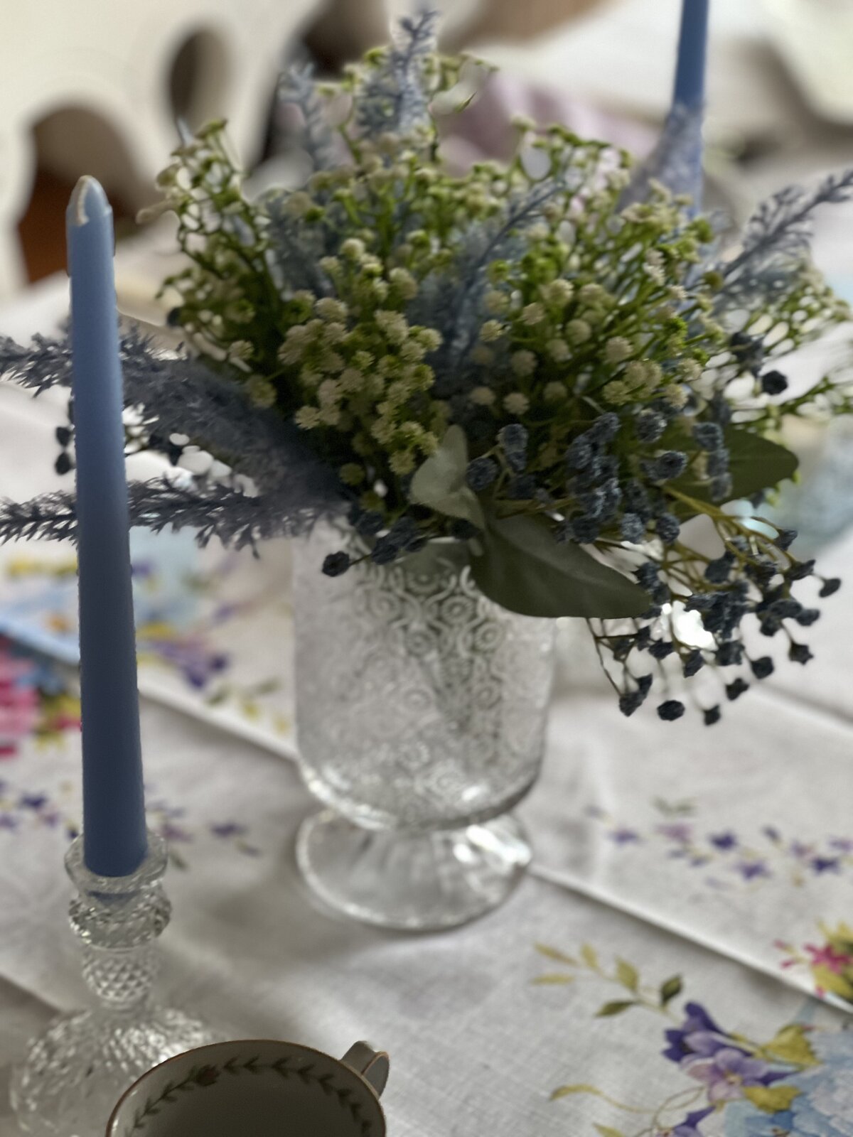 centerpiece for bridgerton tea