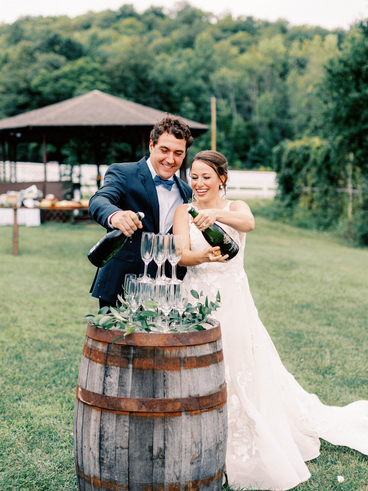 Vermont-Luxury-Wedding-Photographer-Ceremony_233