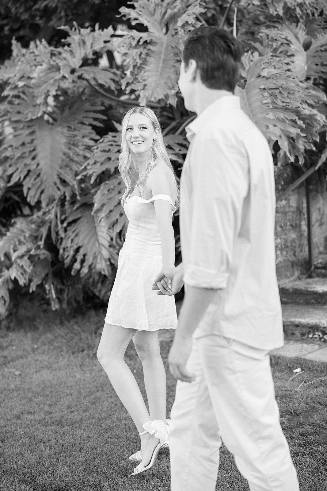 santa-barbara-courthouse-engagement-photos-143_websize