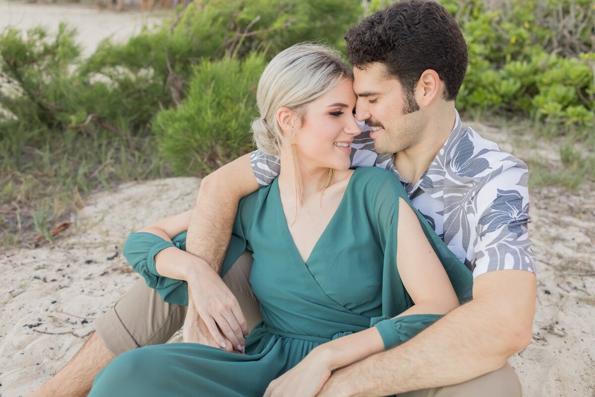 Love in Oahu – Couples Portrait Photography