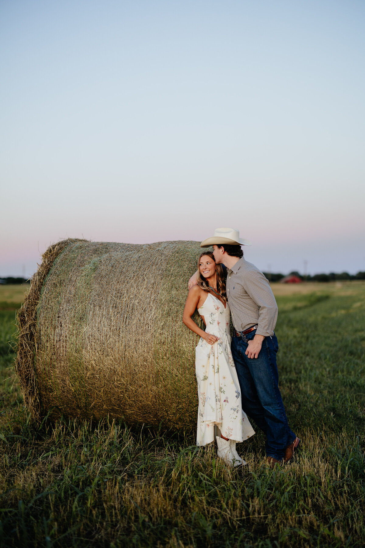 MIAHAVELKAPHOTO-M&Bproposal-200
