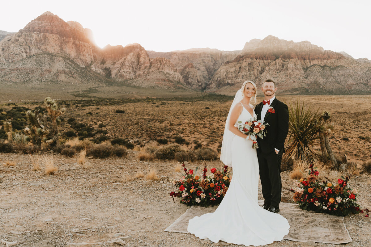 destination micro wedding photographer91