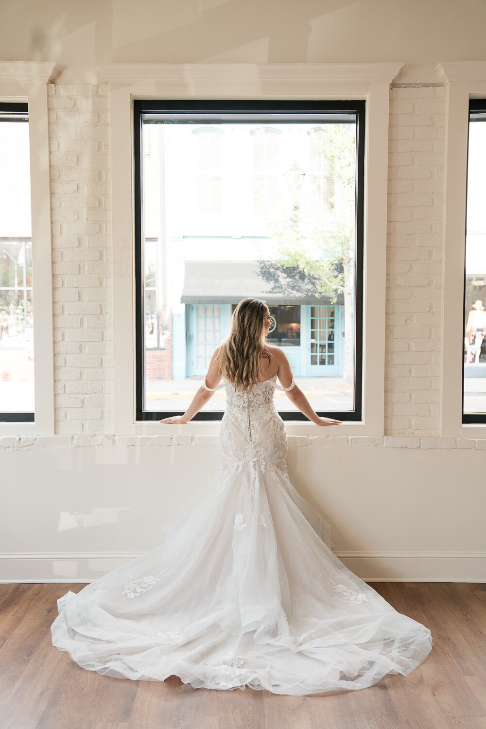 bride-wedding-dress-train-1