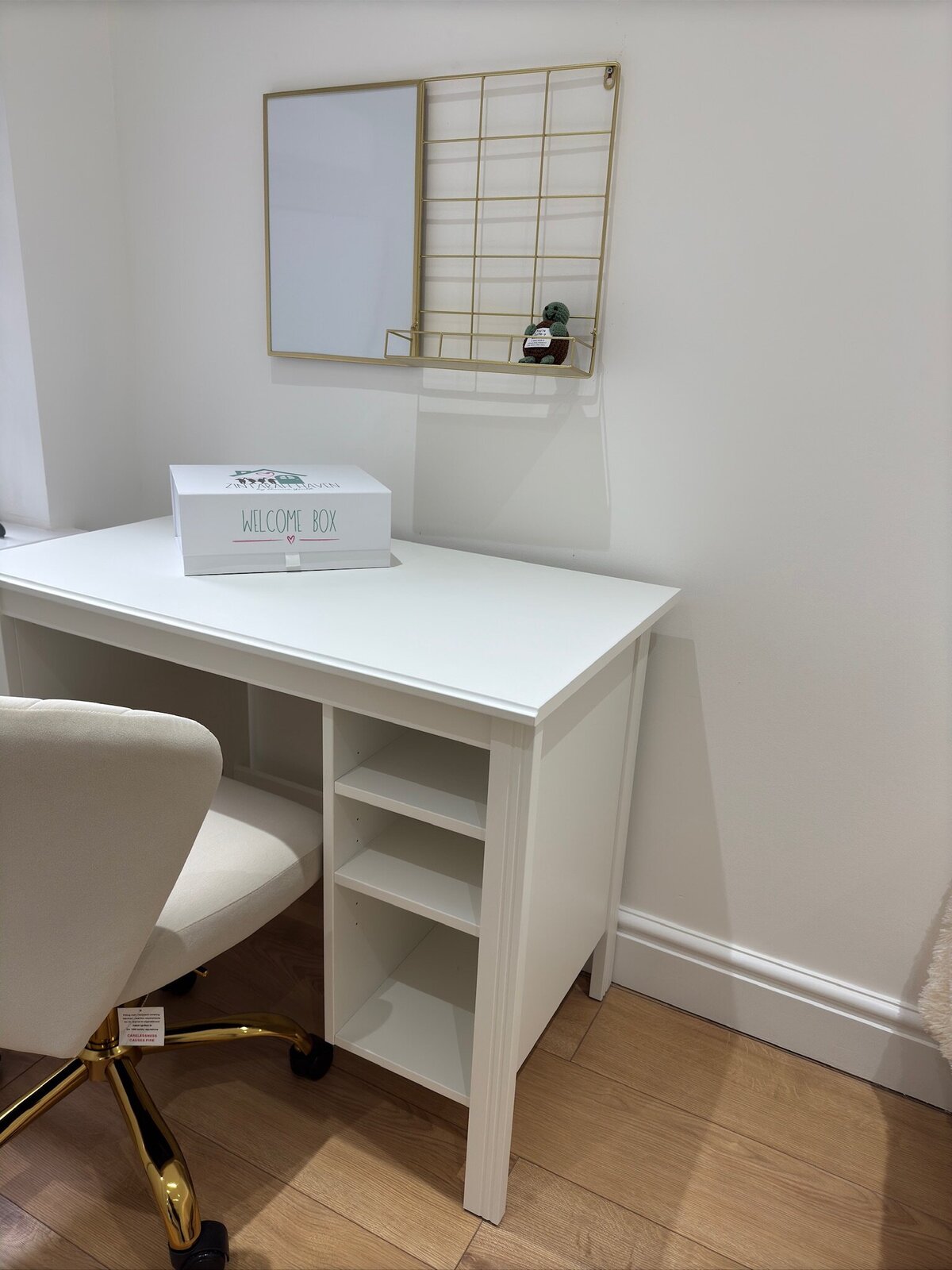 zintarah-haven-bedroom-anima-youth-croydon