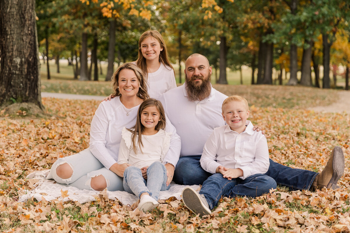 Family Portrait Taken By Bowling Green Kentucky Family Photographer Photography By Billie Jean