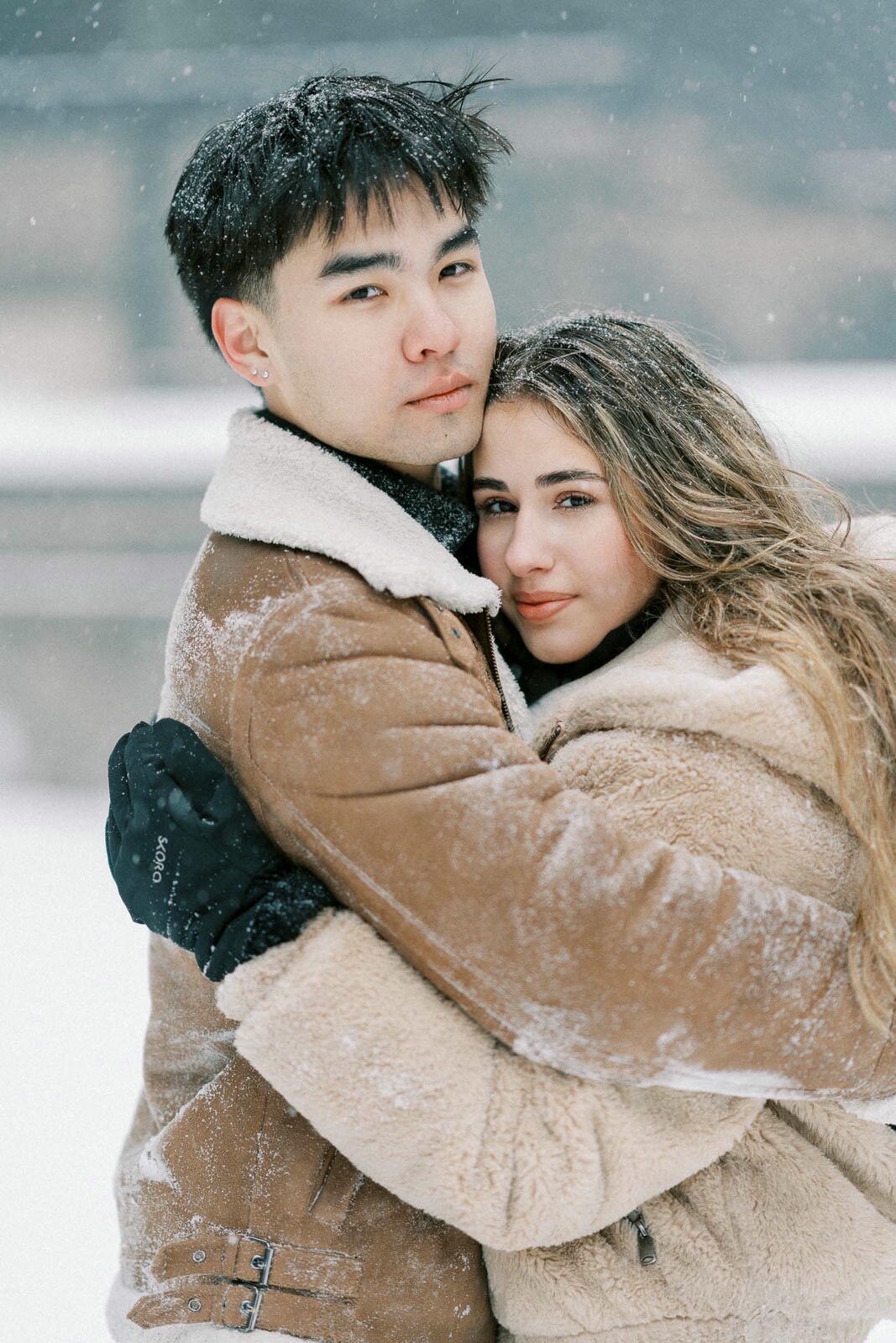 E10-Winter-snowy-engagement-photoshoot-in-Toronto-Zhan-and-Tina-2025-02-16-2500px-1090
