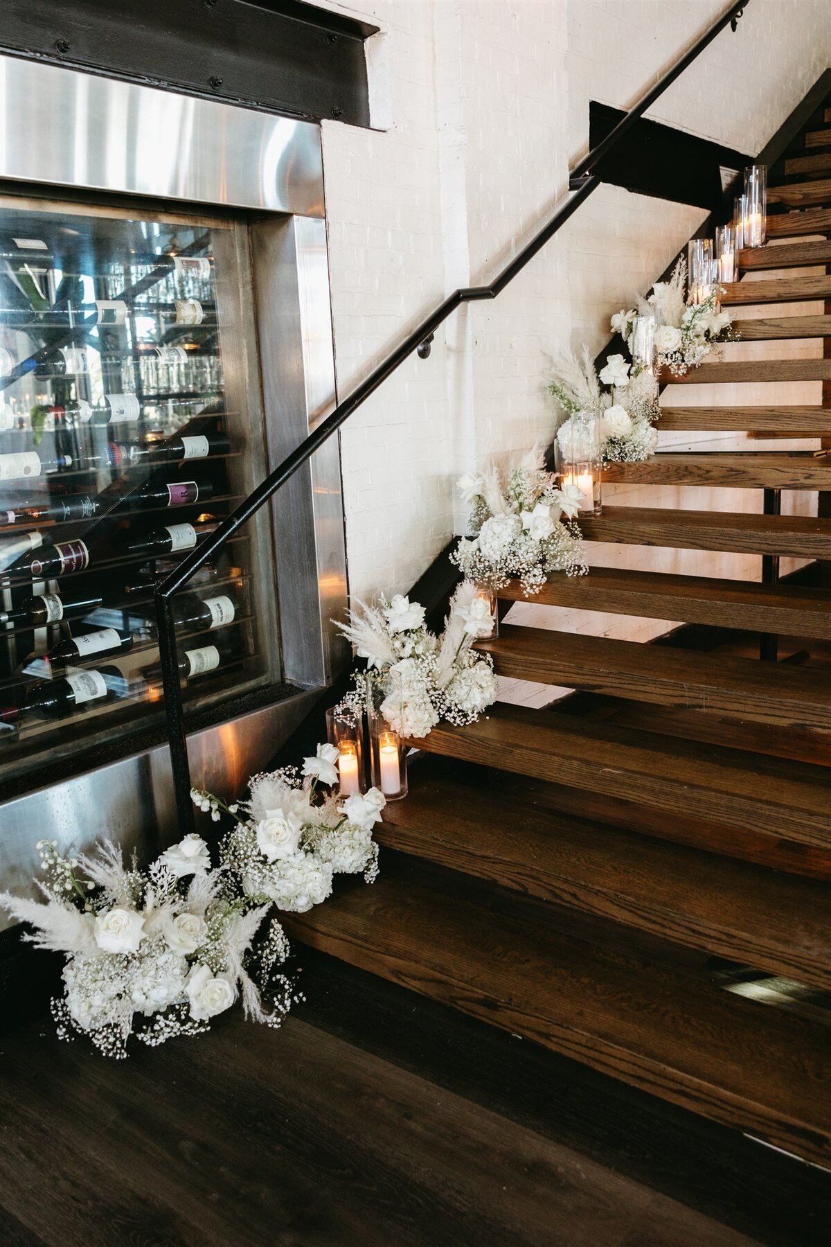 white-floral-staircase-battello-wedding-jersey-city