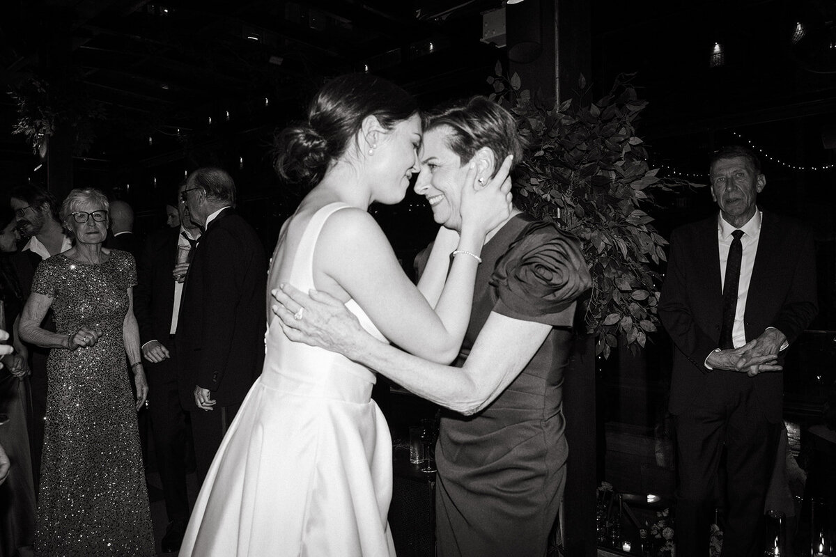 Rachel-Pourchier-Photography-Wedding-Brooklyn-Hering1240_websize