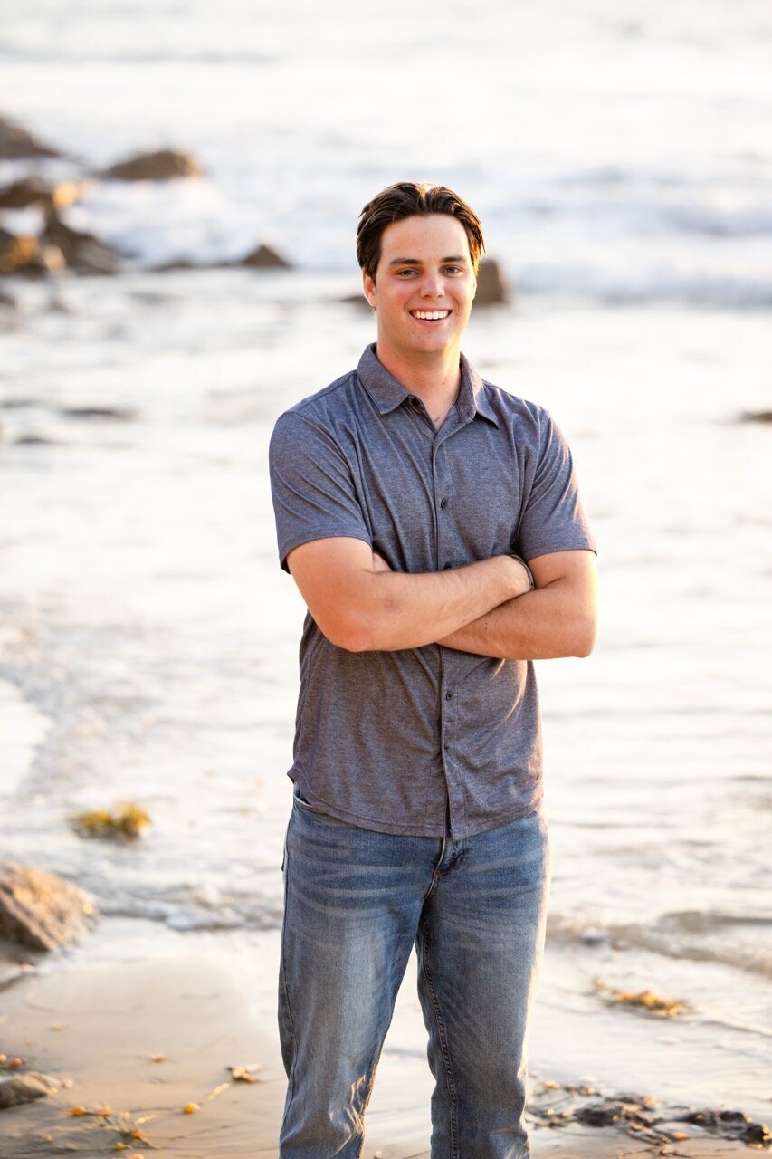 27-senior-graduation-photos-orange-county-lauren-ford-photography.