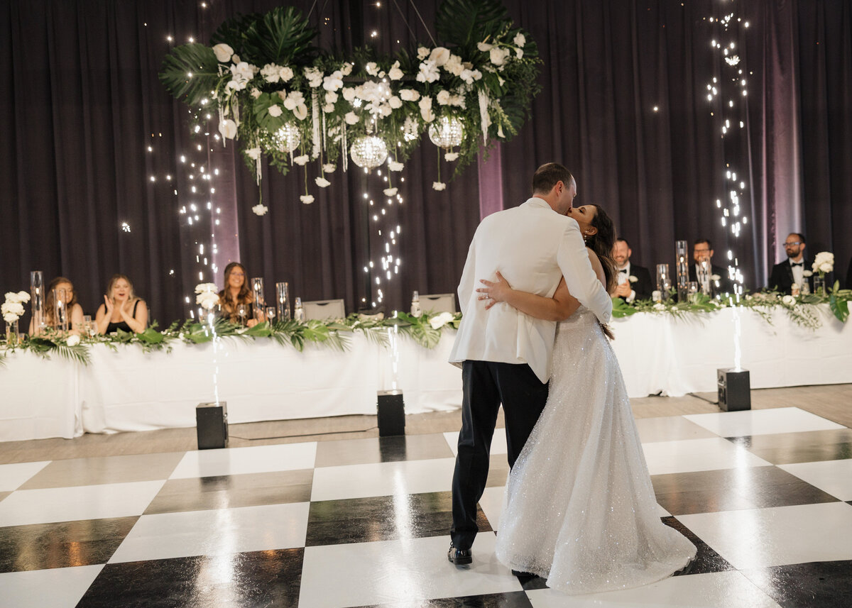 Valerie-Halling-Wisconsin-Wedding-203