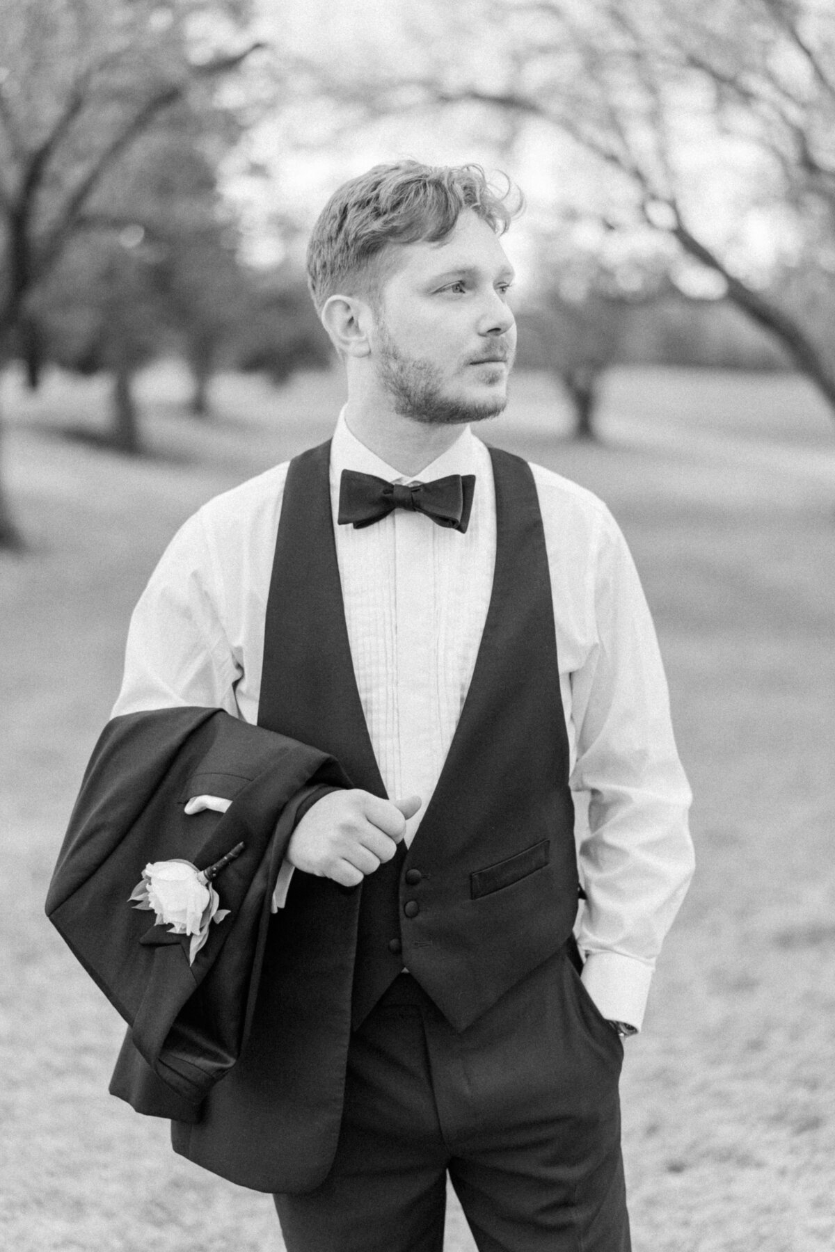 Wellshire Denver Colorado Classic Winter Wedding Elena Spraguer Photography 0066