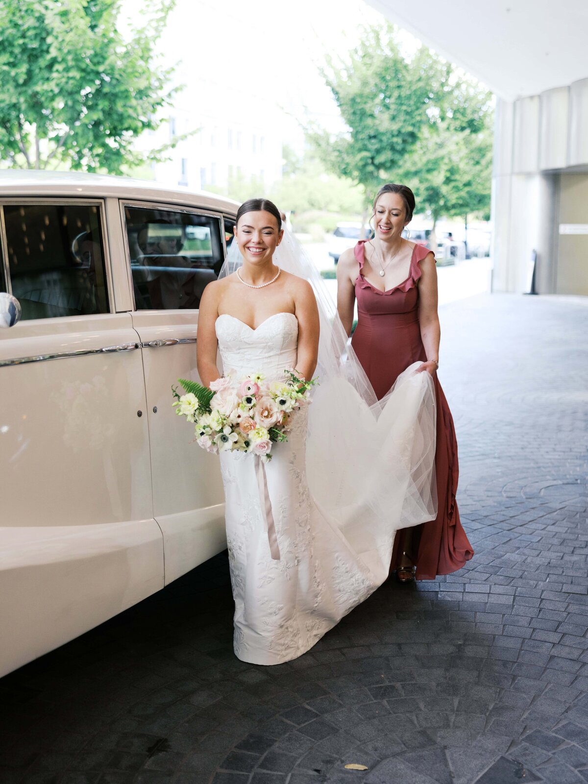 Danielle-Defayette-Photography-DAR-Wedding-DC-138