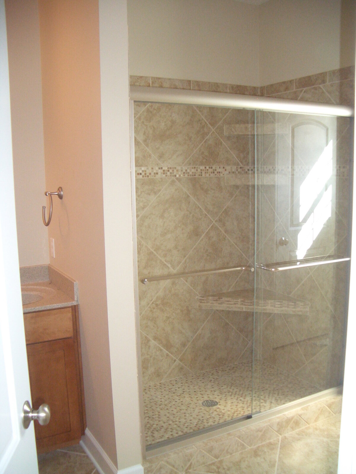 16 Master Shower