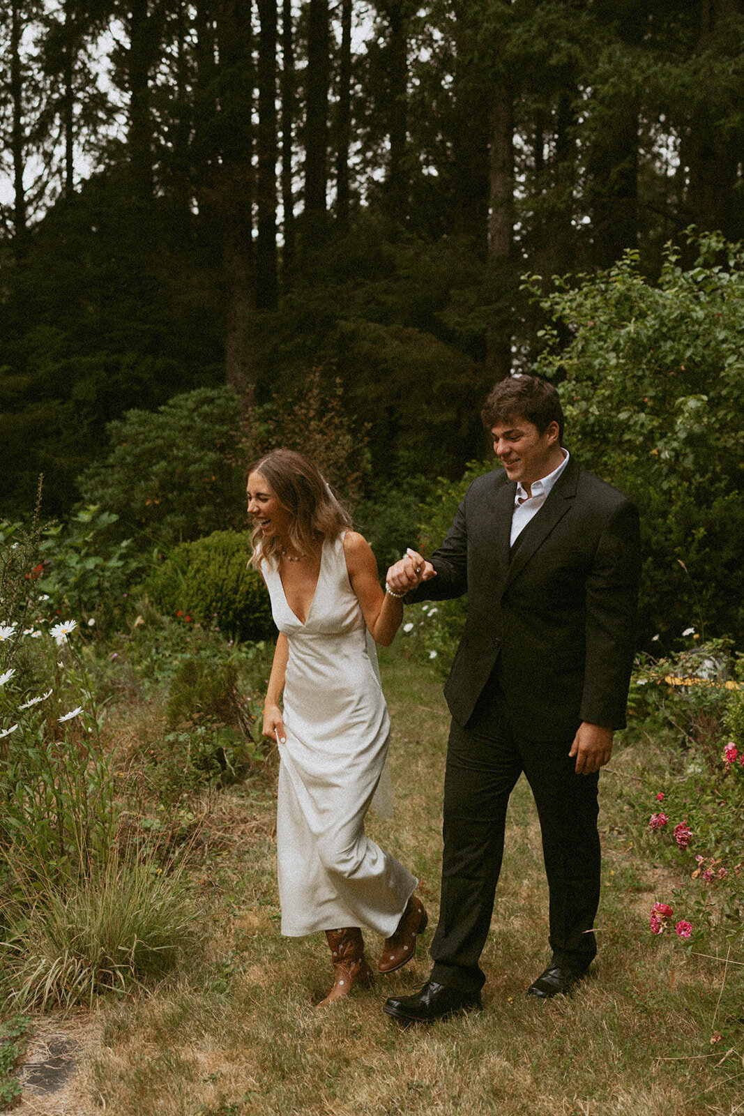 Emily-Noelle-Photo-Micro-Wedding-Photos-Cannon-Beach-02622_websize