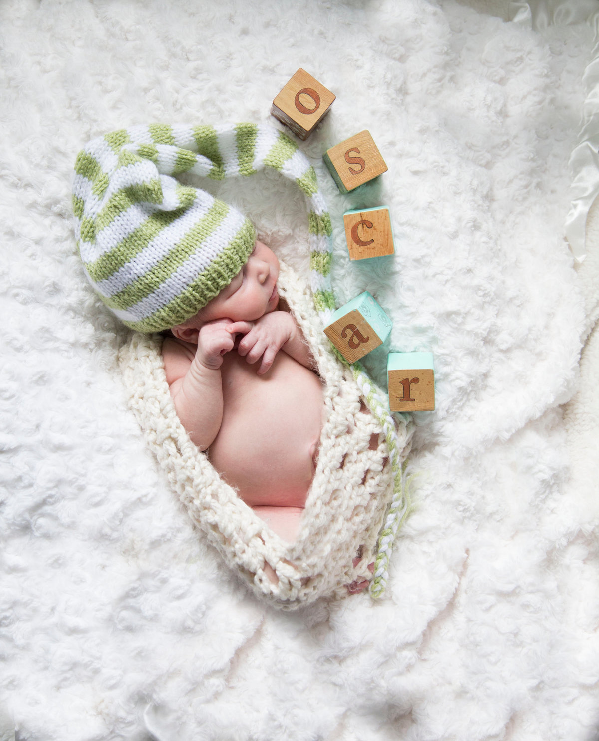 Oscars Newborn Pictures (10)