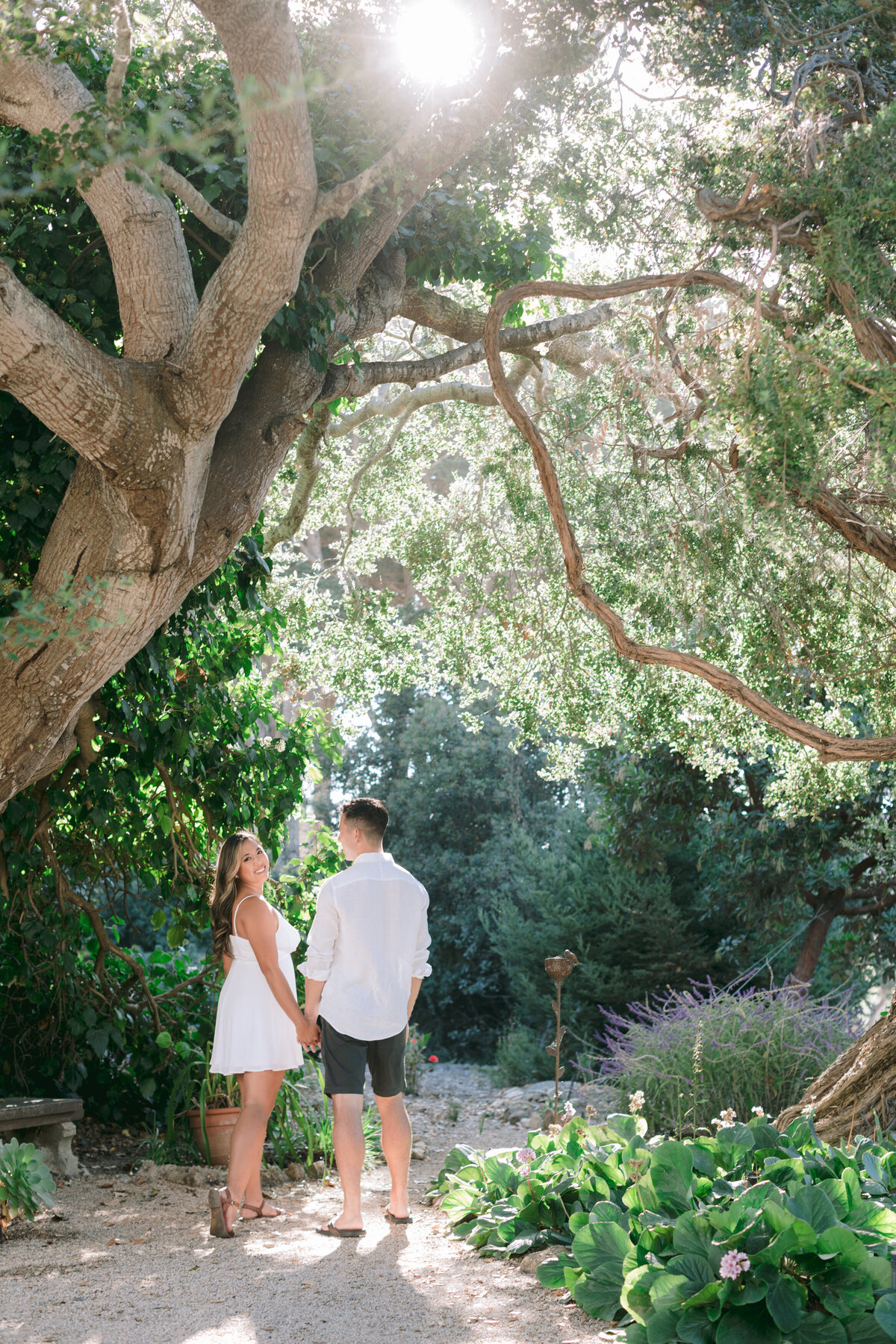 Carmel-by-the-sea-engagement-session-005