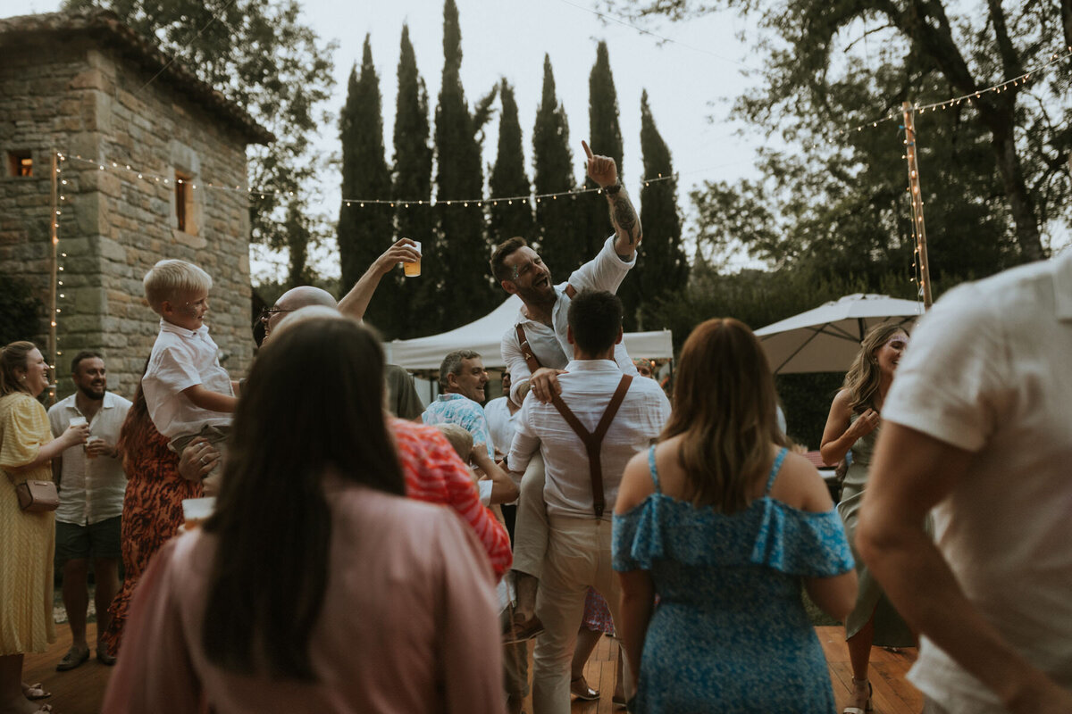 Kirstyandjames_chateaudecas_lauradeanphotography_dorsetweddingphotographer-1252-1