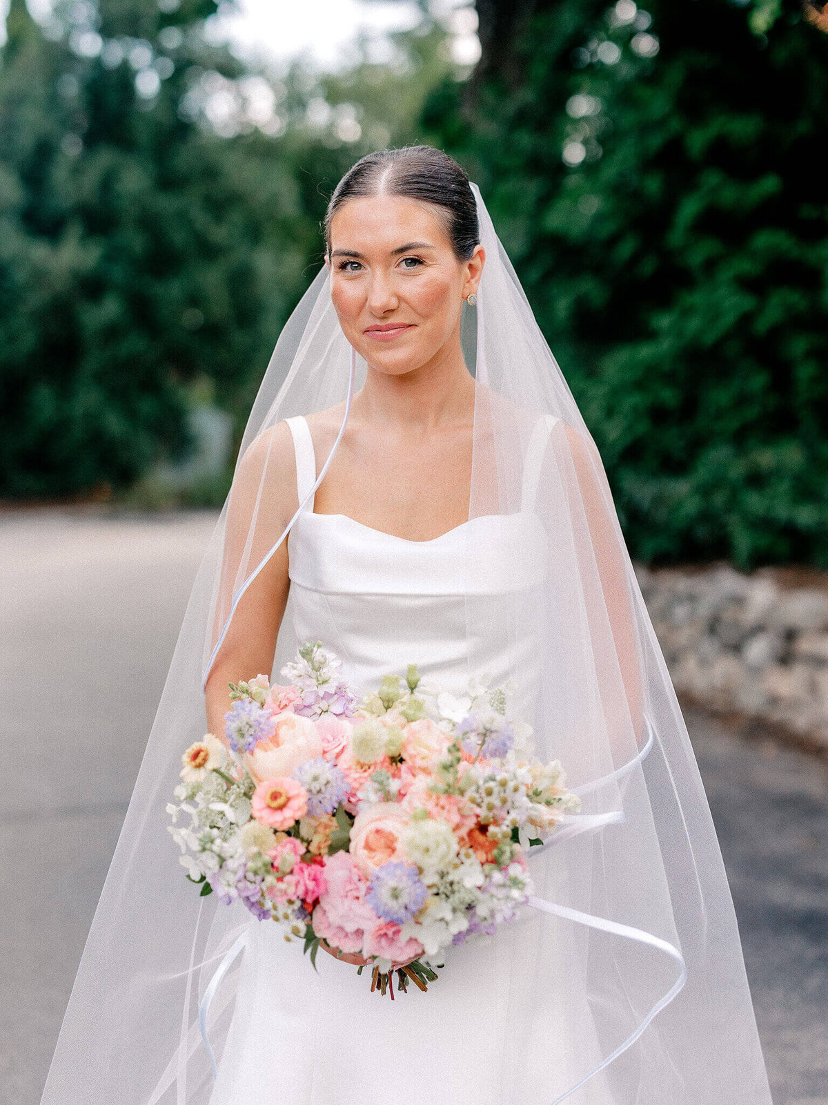 Lauren-Baker-Photography-New-Hampshire-Colorful-Garden-Wedding-25