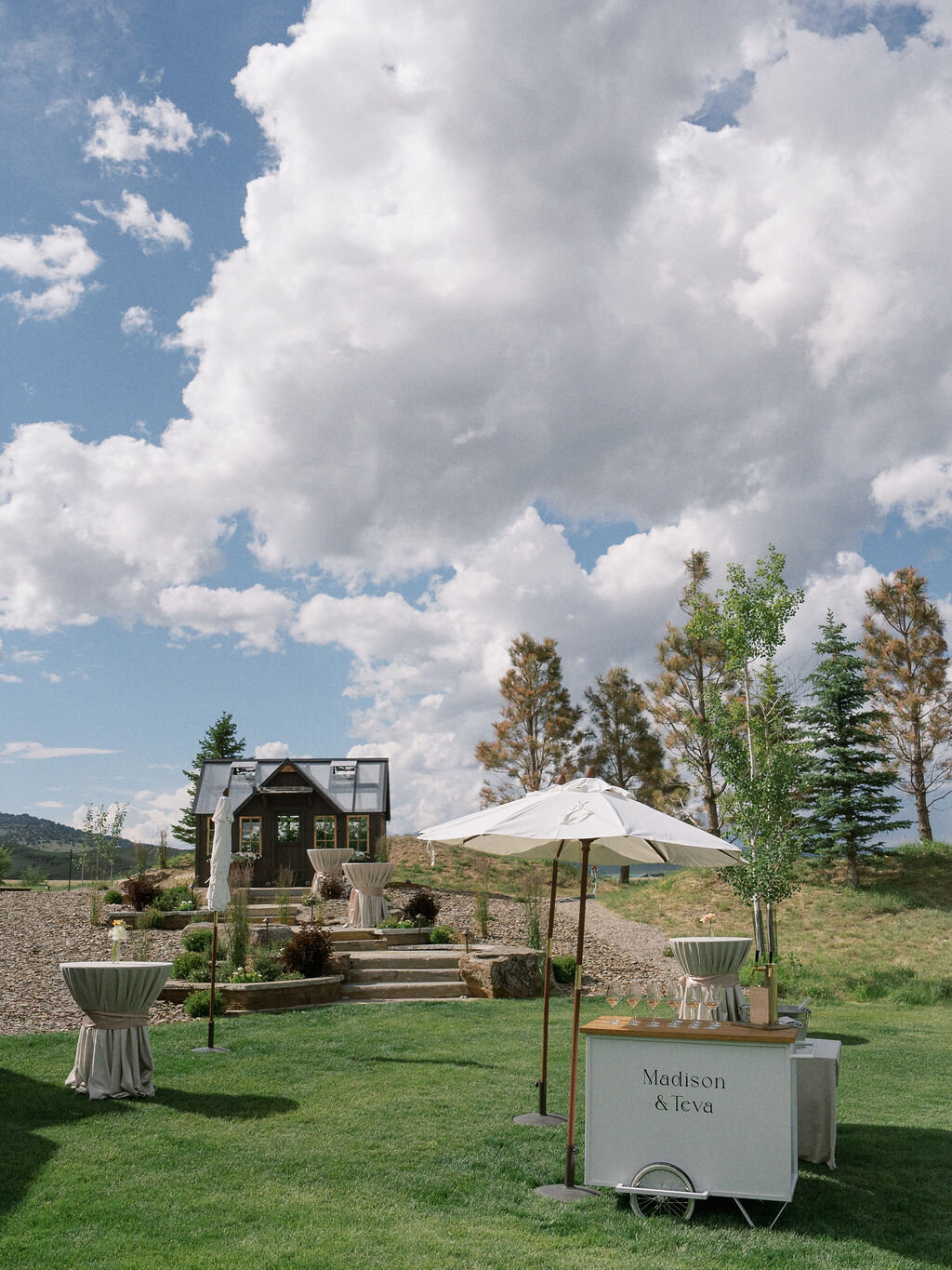 favorites-ennis-mt-wedding-madison-valley-planned-by-elysian-events-102