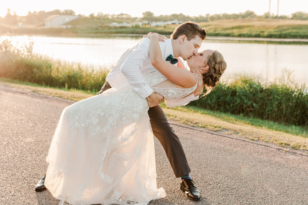 ShelbyRaePhotography - FergusFallsWedding