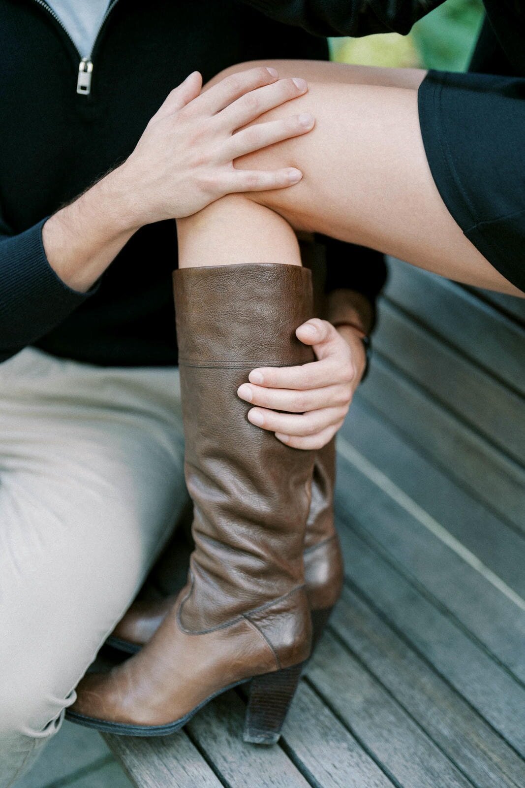 E12-Engagement-photoshoot-Trinity-College-Toronto-Jerilyn-and-Mitch-2024-10-11-2500px-1052