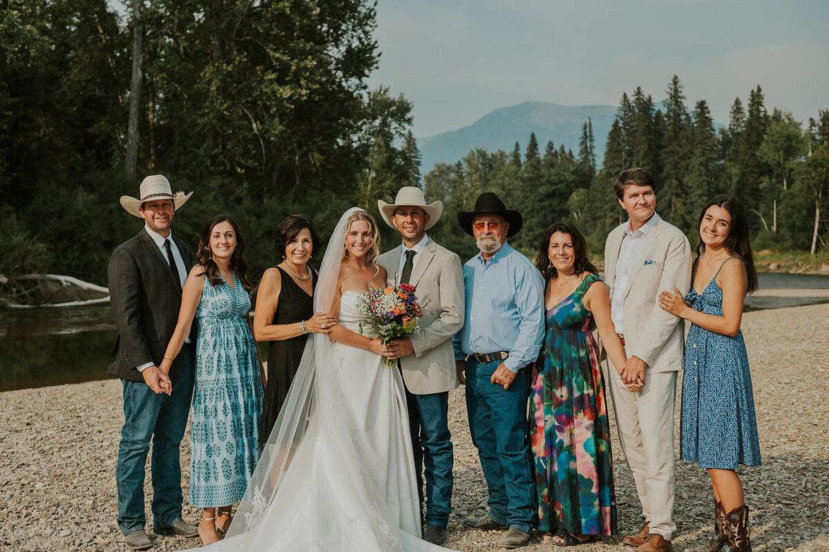 presley-gray-luxury-western-montana-wedding-7333