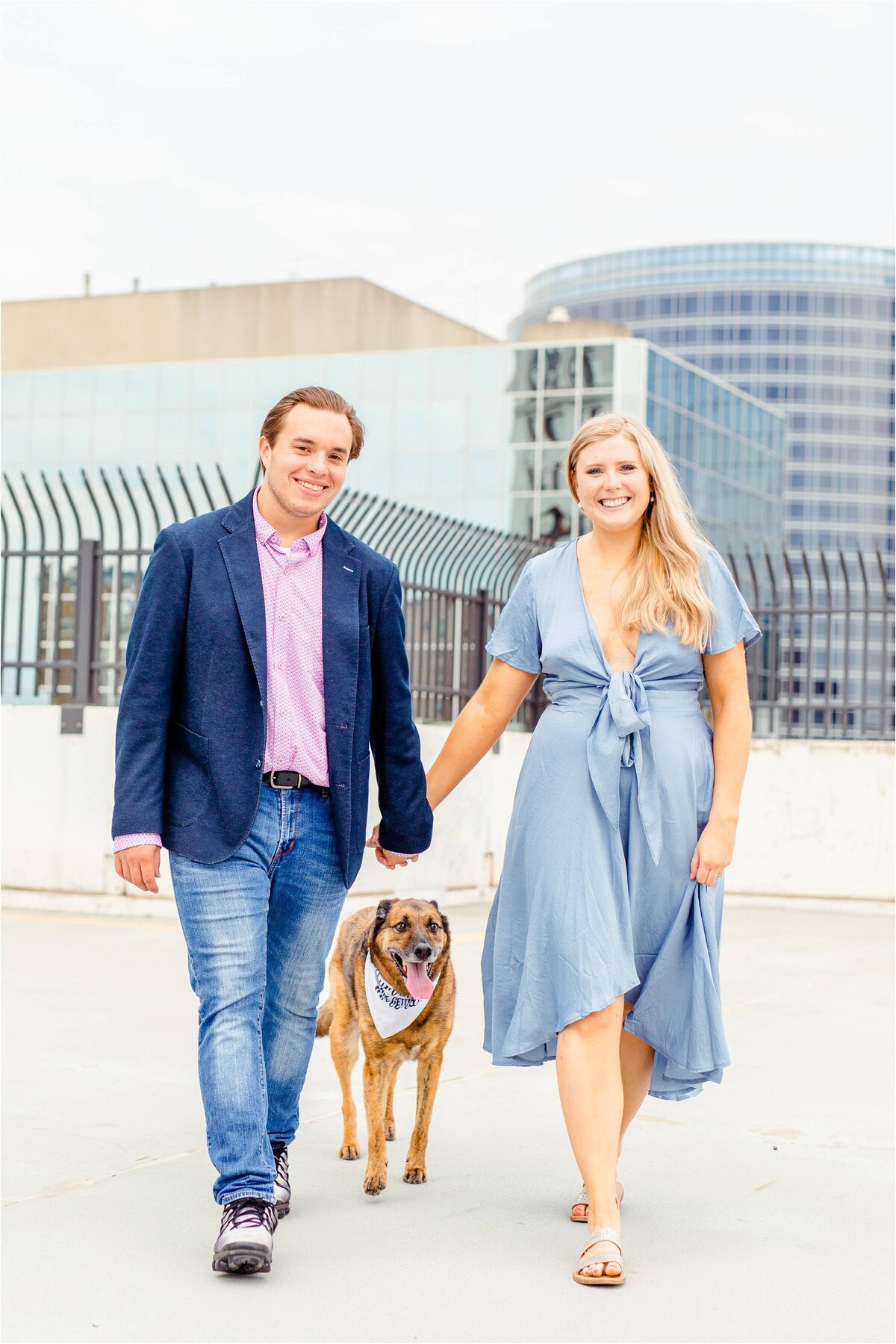 downtown-grand-rapids-michigan-engagement-photo-with-dog