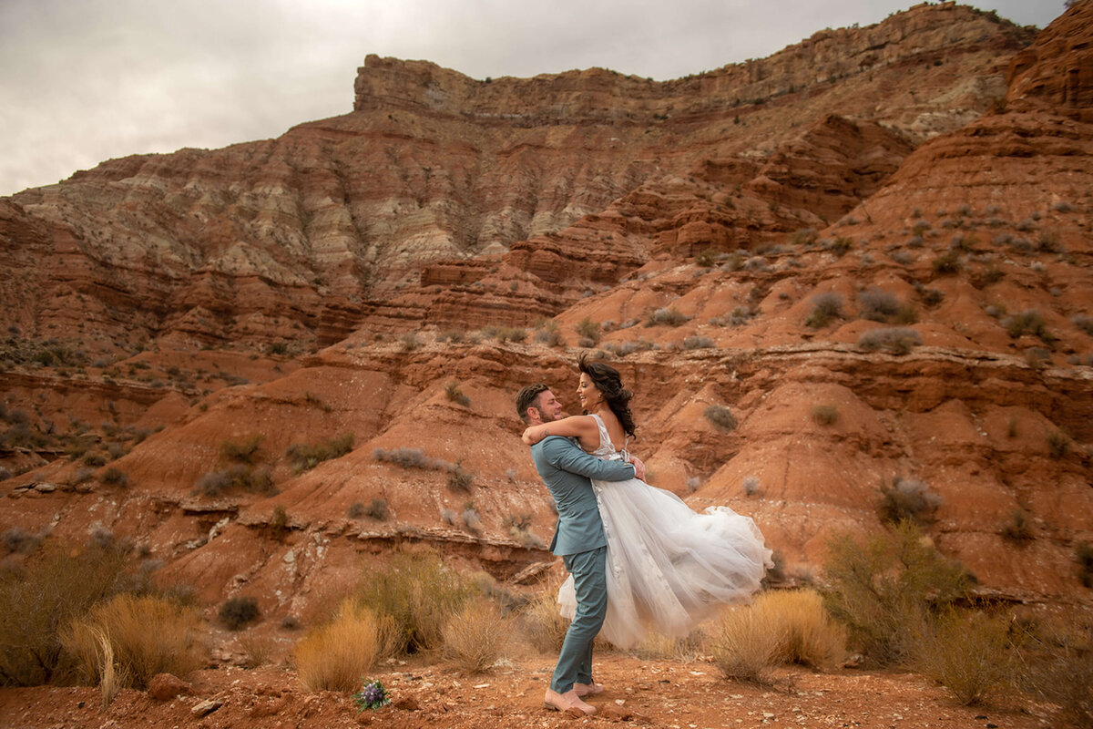 zion-national-park-elopement-wedding-photographer-35