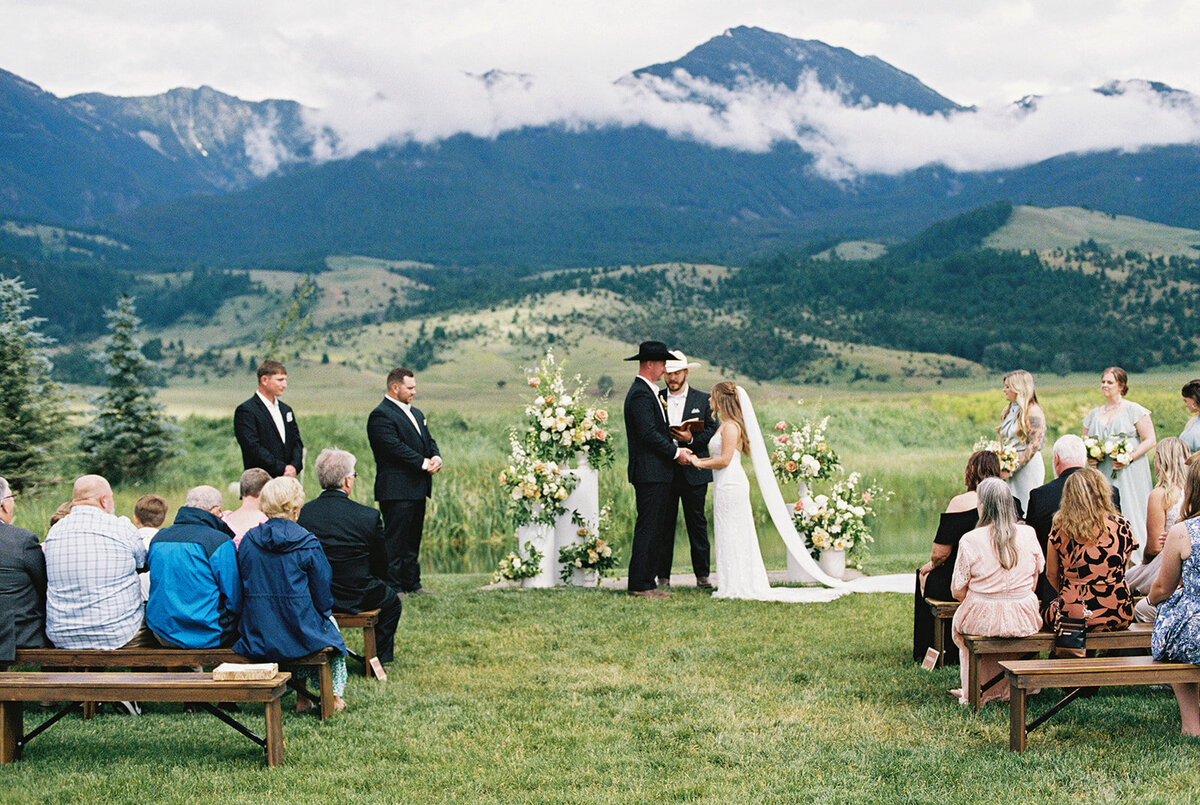 Sam & Molly_The Copper Rose Ranch Montana-855