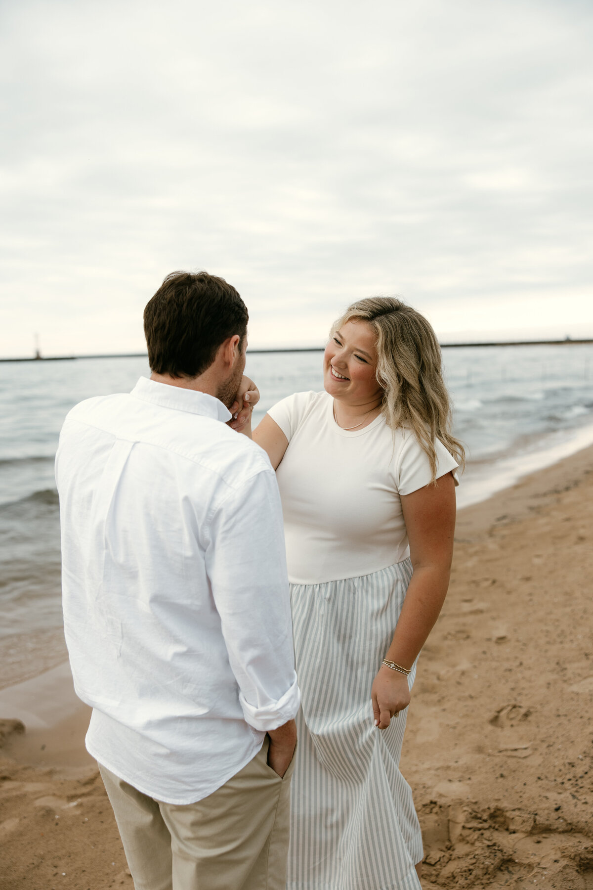 Abigail Anne Photography Colorado and Chicago Wedding and Couples Photographer — Portfolio Featured Story — Annie and Jacob's Engagement 19