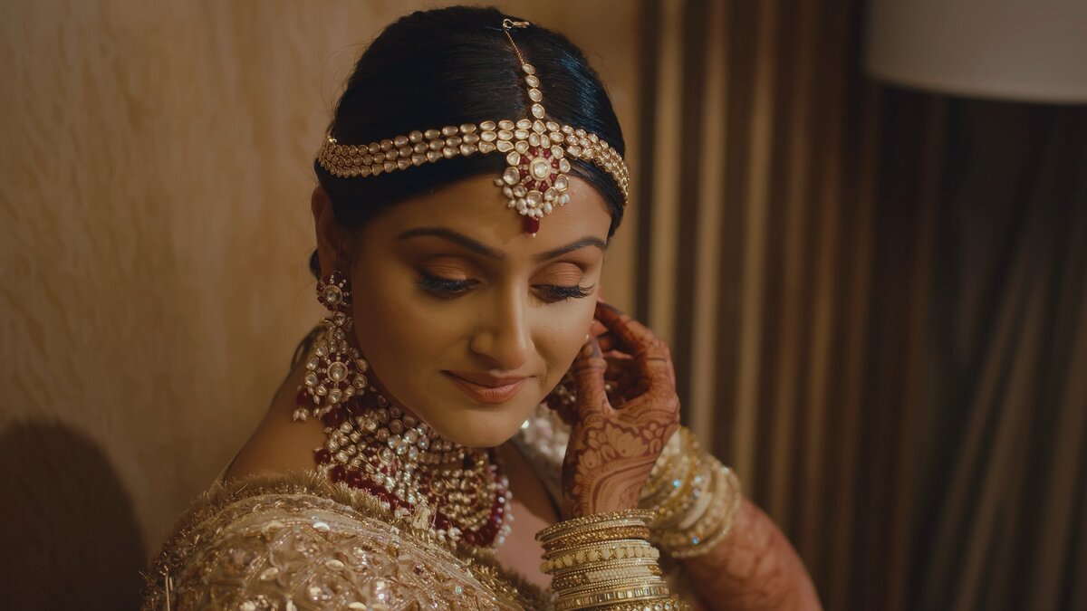 Indian-Wedding-Videographer-Ria-and-Sanjiv-Charlotte-Marriot-City-Center-26