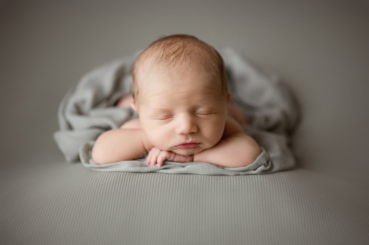Finn Newborn-61